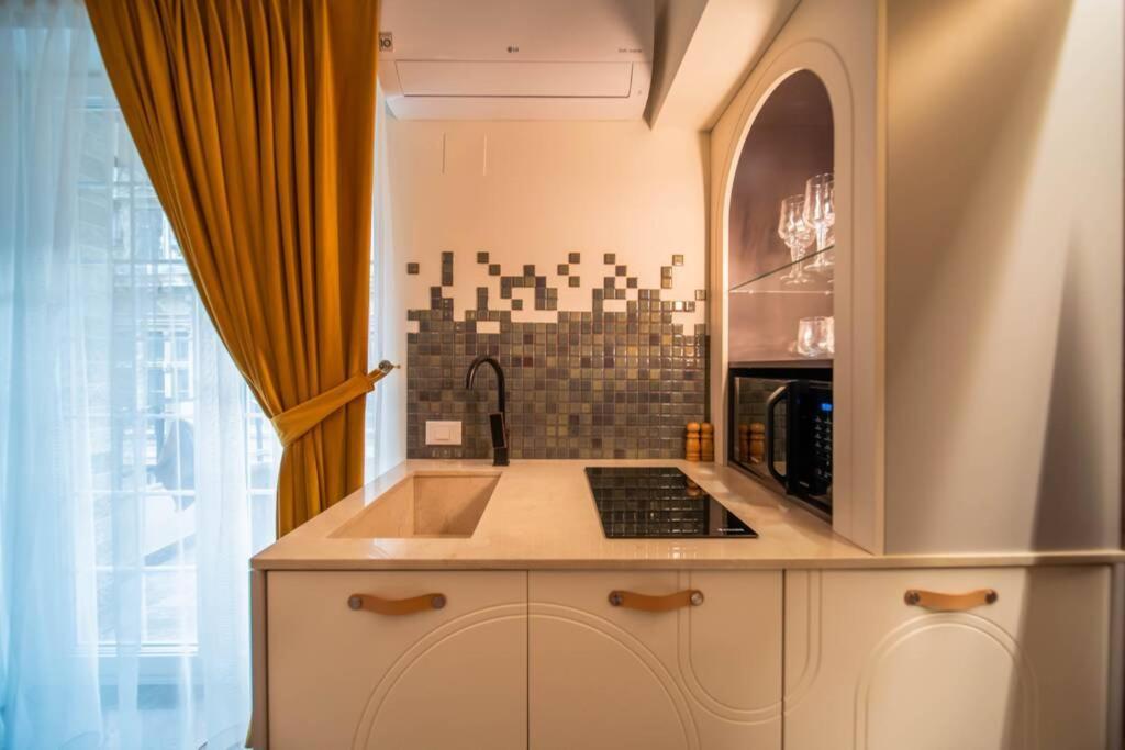 History Museum Apartment 부쿠레슈티 외부 사진